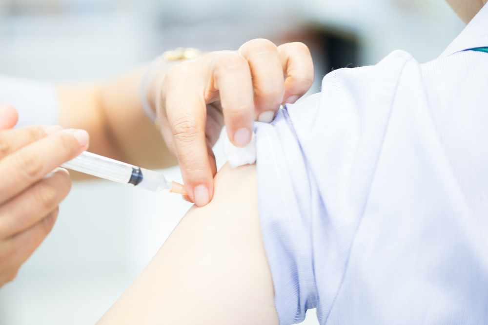 4-available-vaccines-for-seniors-to-beat-the-flu-season