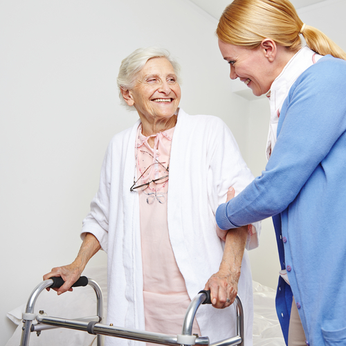 How to Evaluate the Staff of an Assisted Living Community