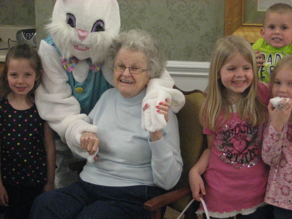 River Oaks Place Easter Family